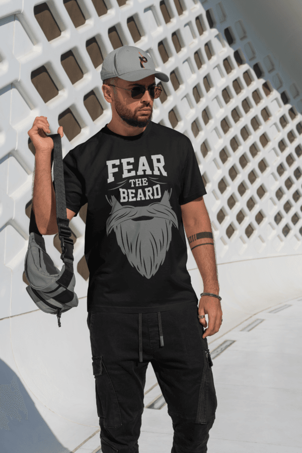 Fear The Beard: Men's Round Neck Half Sleeve T-Shirt